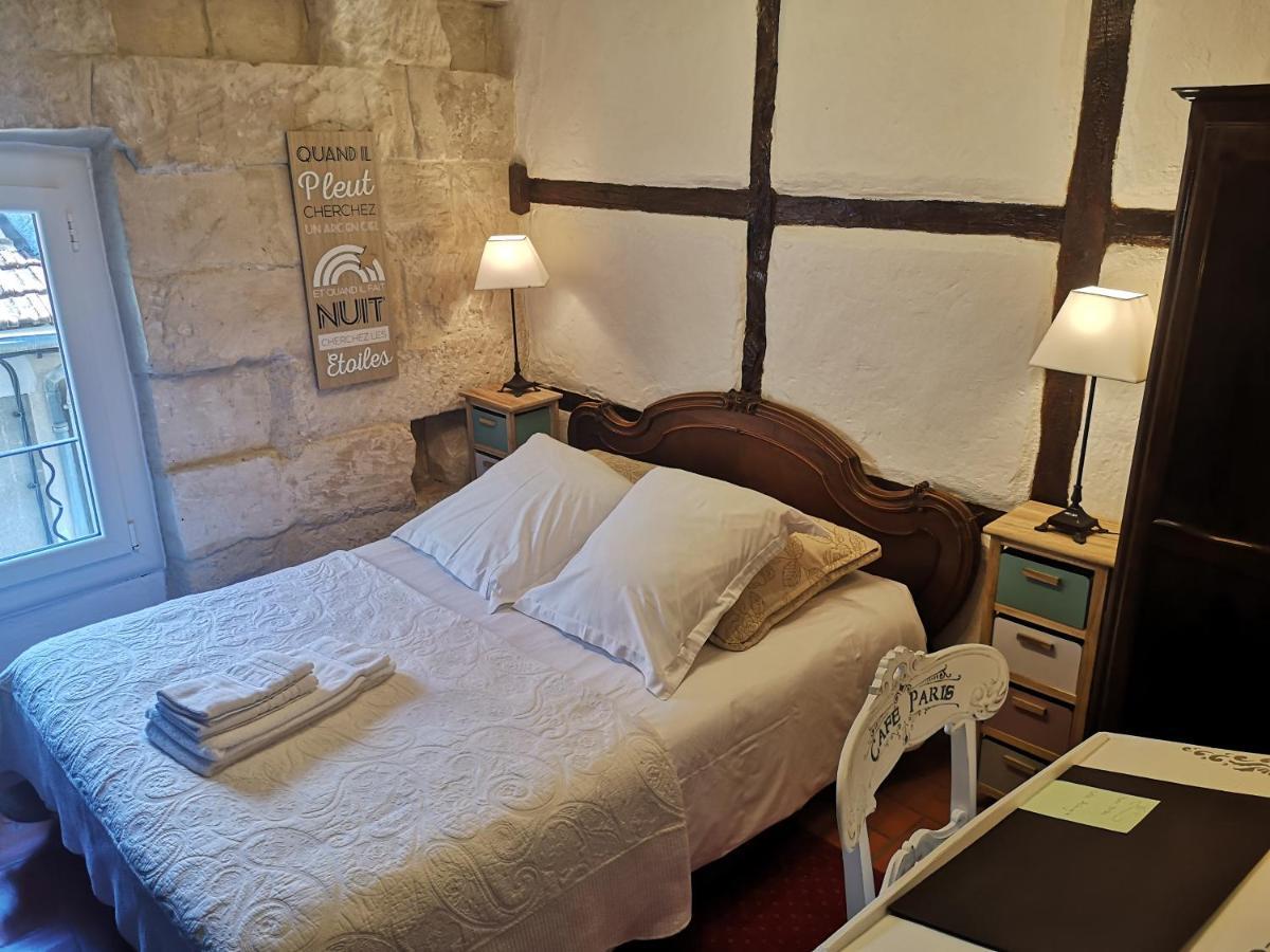 Il Etait 1 Fois Hotell Piolenc Eksteriør bilde