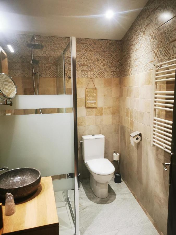 Il Etait 1 Fois Hotell Piolenc Eksteriør bilde