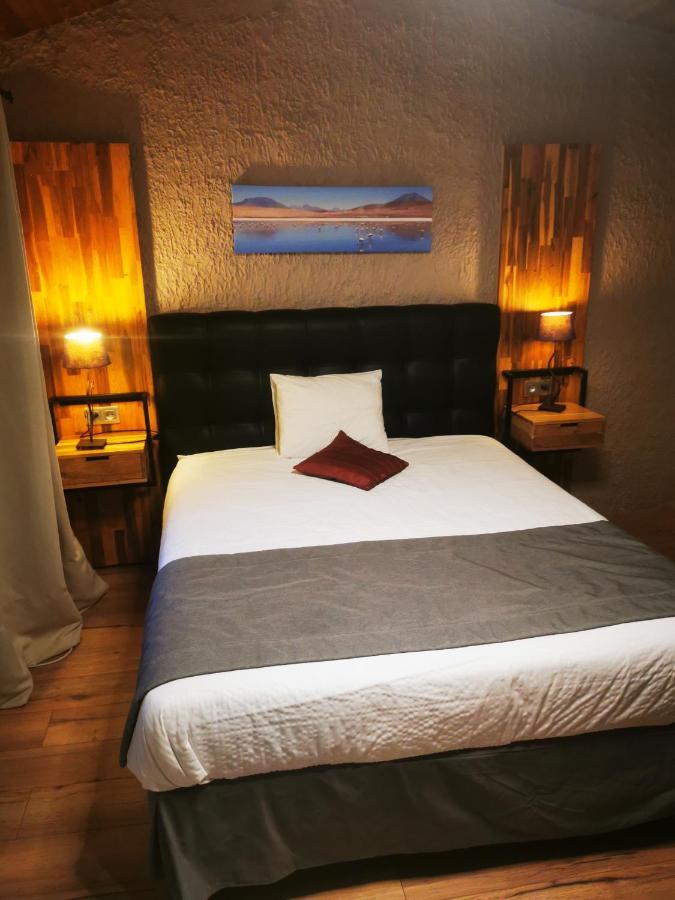Il Etait 1 Fois Hotell Piolenc Eksteriør bilde